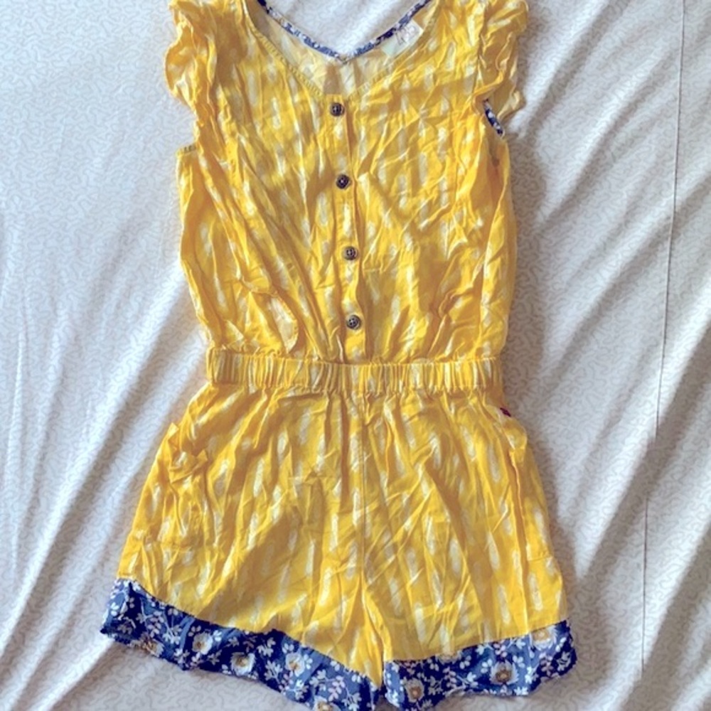 435 Matilda Jane girls yellow and white romper in size 10